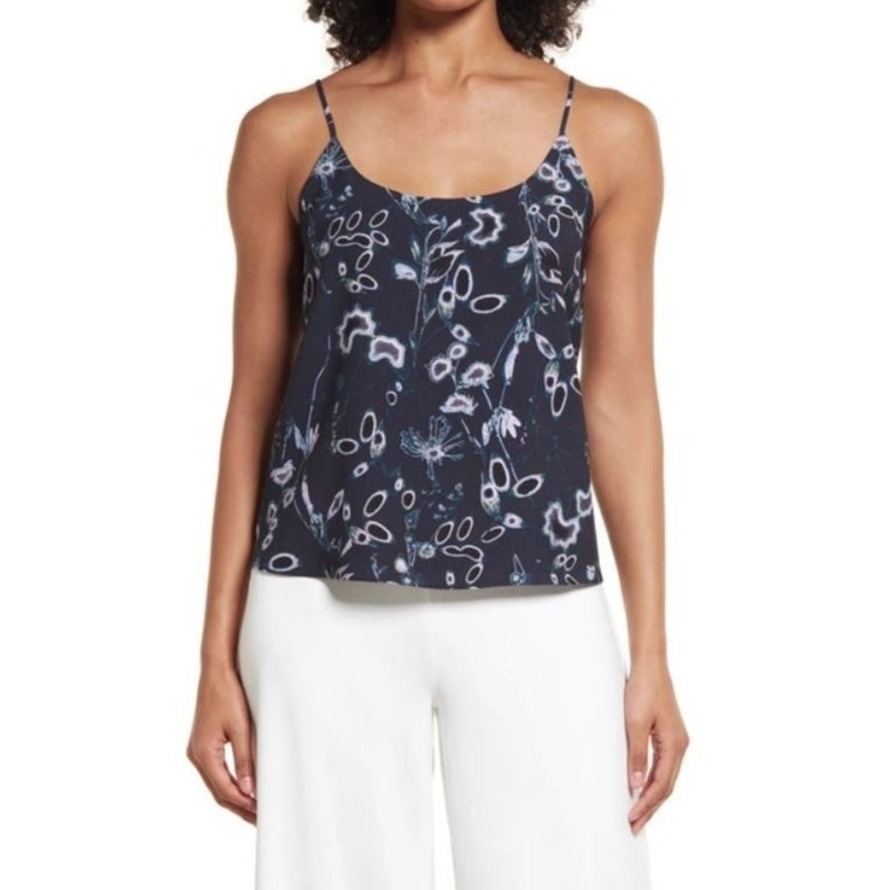Nordstrom Everday Scoop Neck Camisole in Navy Night Blue Dried Floral XSmall